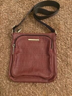 Steve Madden Women’s Burgundy Crossbody Bag